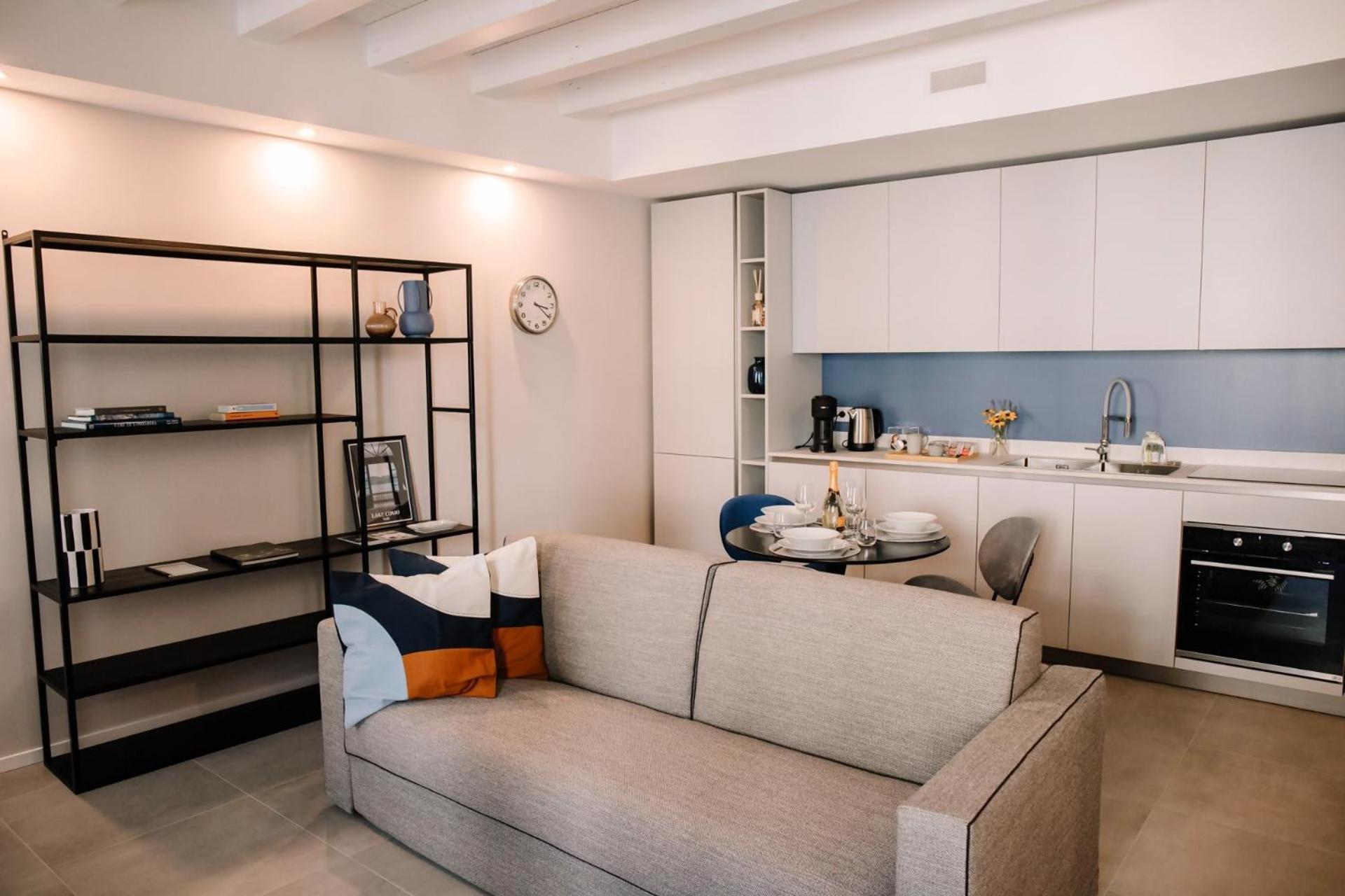 Elegant Beige Apartment - 5 Minutes From The Lake Como Dış mekan fotoğraf