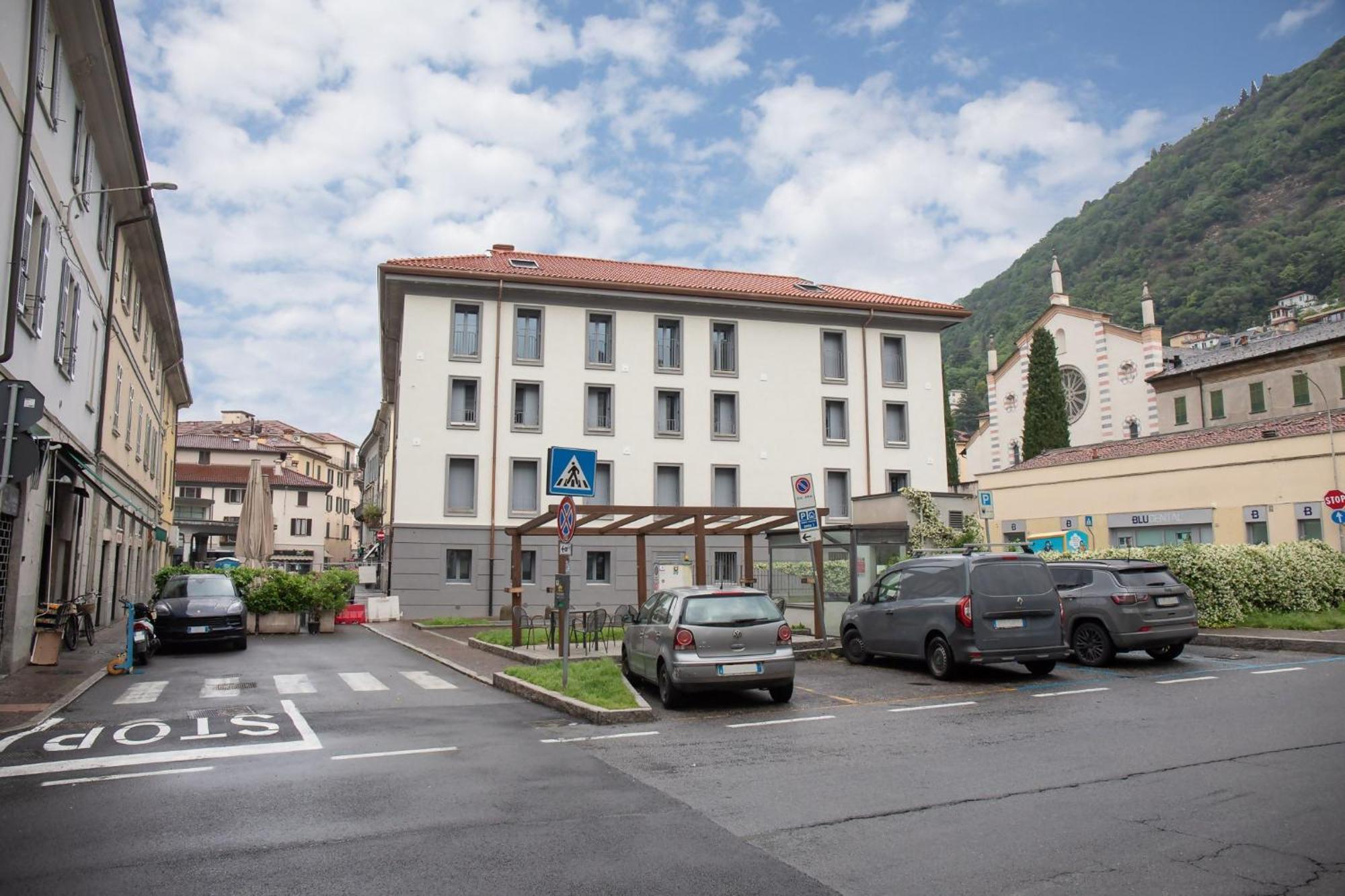 Elegant Beige Apartment - 5 Minutes From The Lake Como Dış mekan fotoğraf