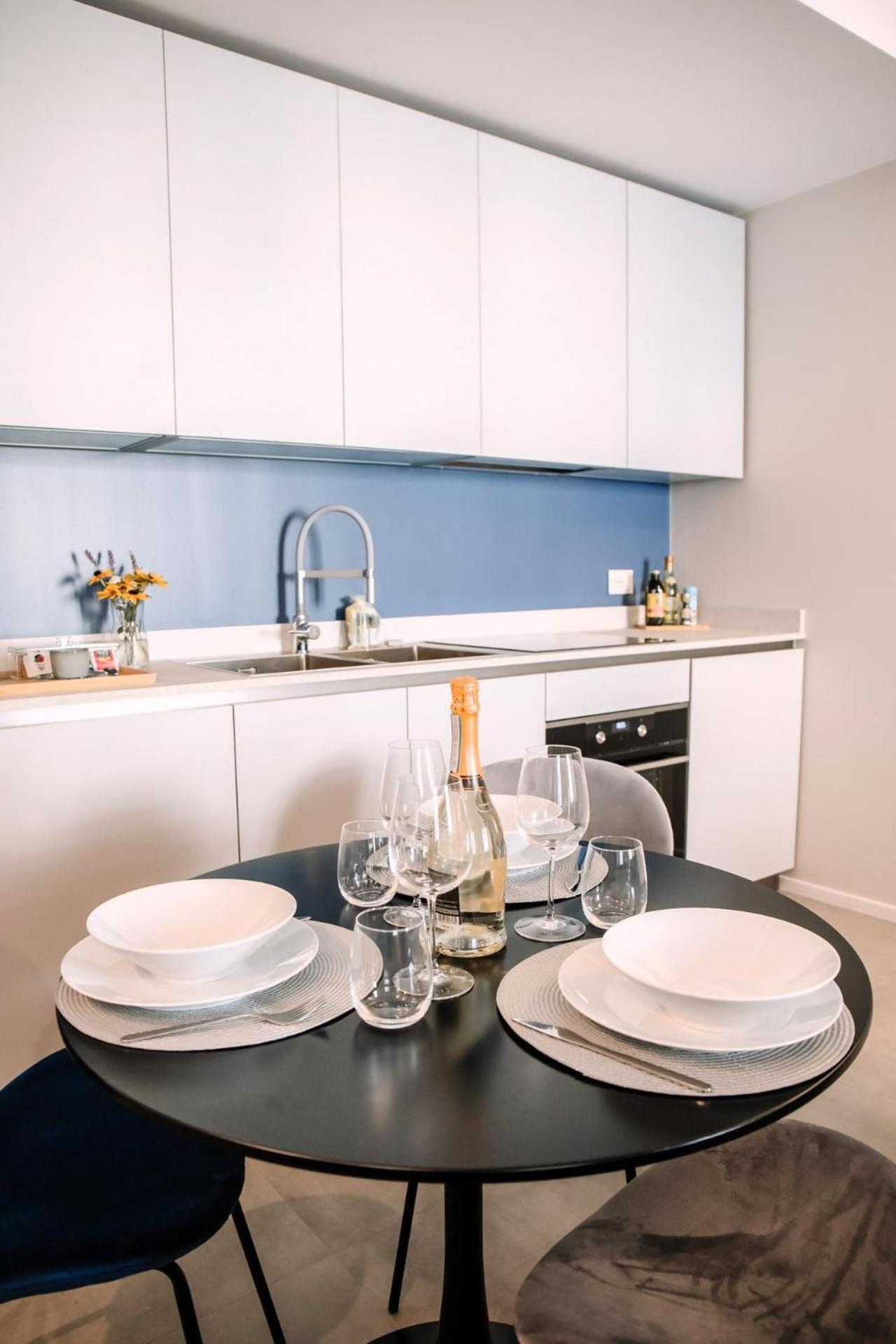 Elegant Beige Apartment - 5 Minutes From The Lake Como Dış mekan fotoğraf